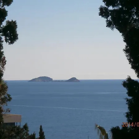 Suncana Πανσιόν 3*