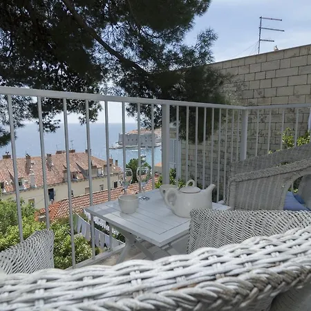 杜布罗夫尼克孙卡纳公寓 3*